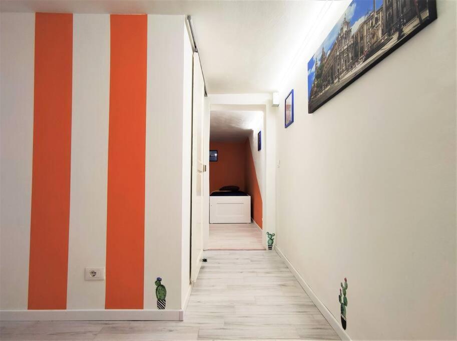 Central Apartments Mezzanine - 1 Min To Via Etnea Catane Extérieur photo